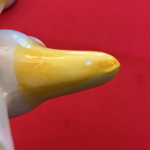 Duck Salt & Pepper Shakers - Picture 4 of 4